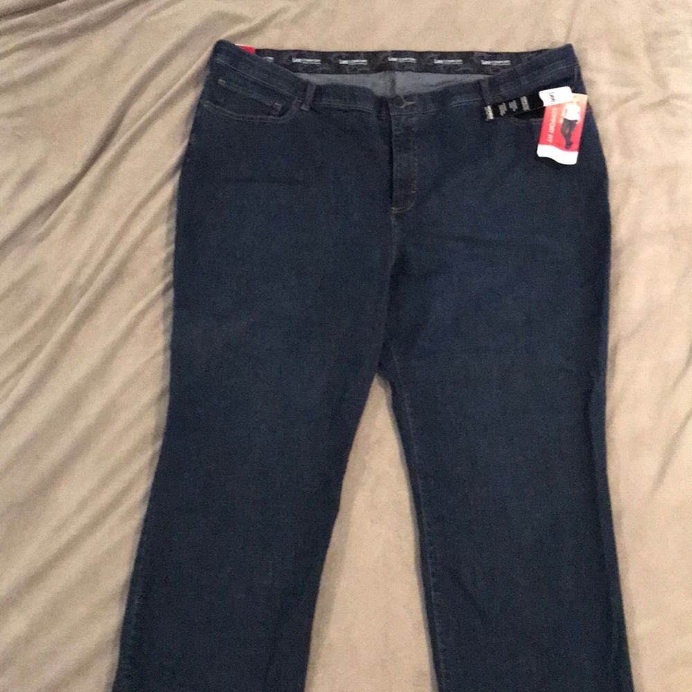 Lee Jeans